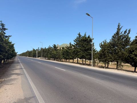 24 sot torpaq sahəsi, Şüvəlan qəs — Bakı