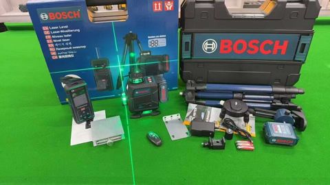 Yeni Lazer nivelir Bosch, Yüksək dəqiqliklə ölçən, Pulsuz çatdırılma — Digah