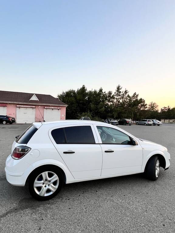 Opel Astra, 1.3 L, 2010 il, 256 500 km — Avtomobillər, Şirvan (5)