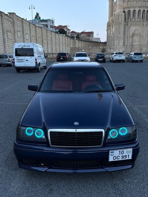 Mercedes C 230, 2.3 L, 1998 il, 250 000 km — Bakı