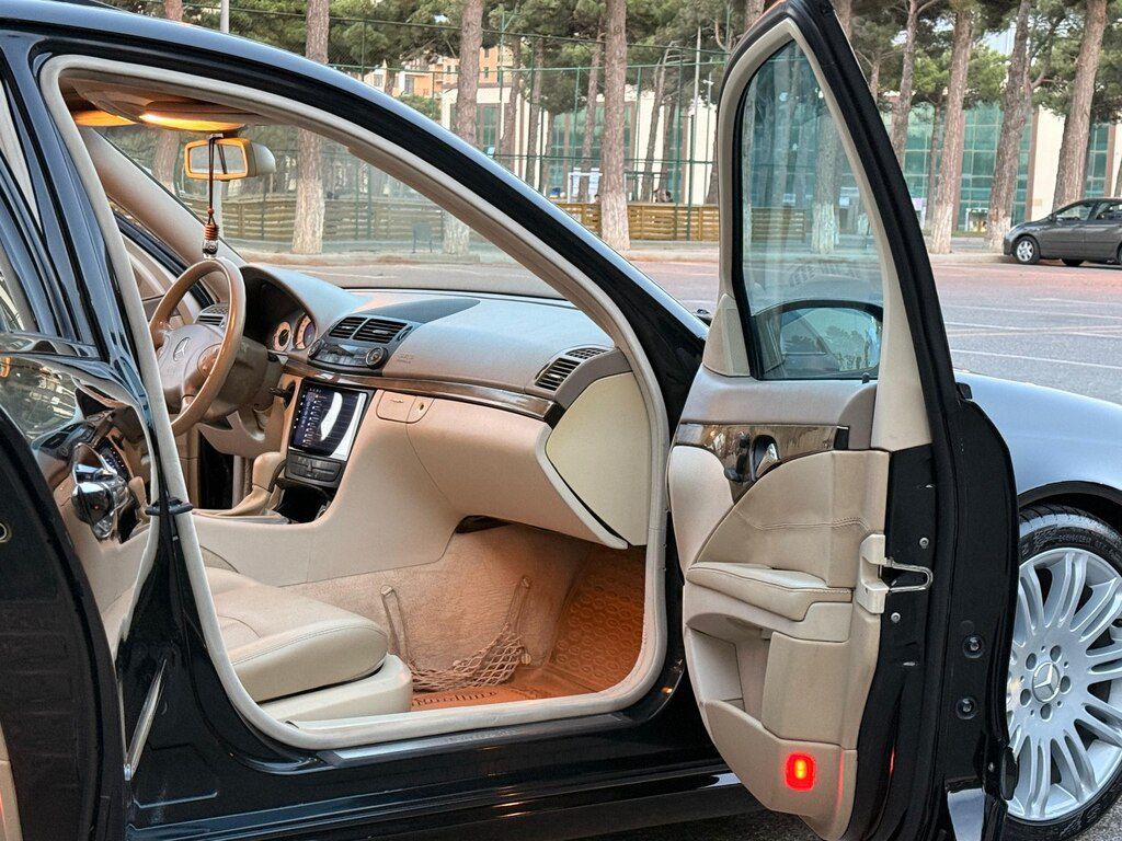 Mercedes E 320, 3.2 L, 2003 il, 243 000 km — Avtomobillər, Sumqayıt (6)