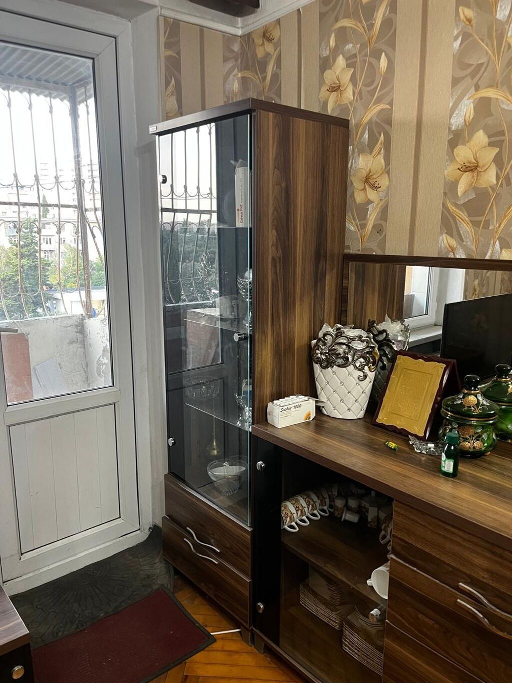 satılır ev söküntü gedir deyə satlir çox qeseg mebldi - Geniş — Mebel, Bakı (3)