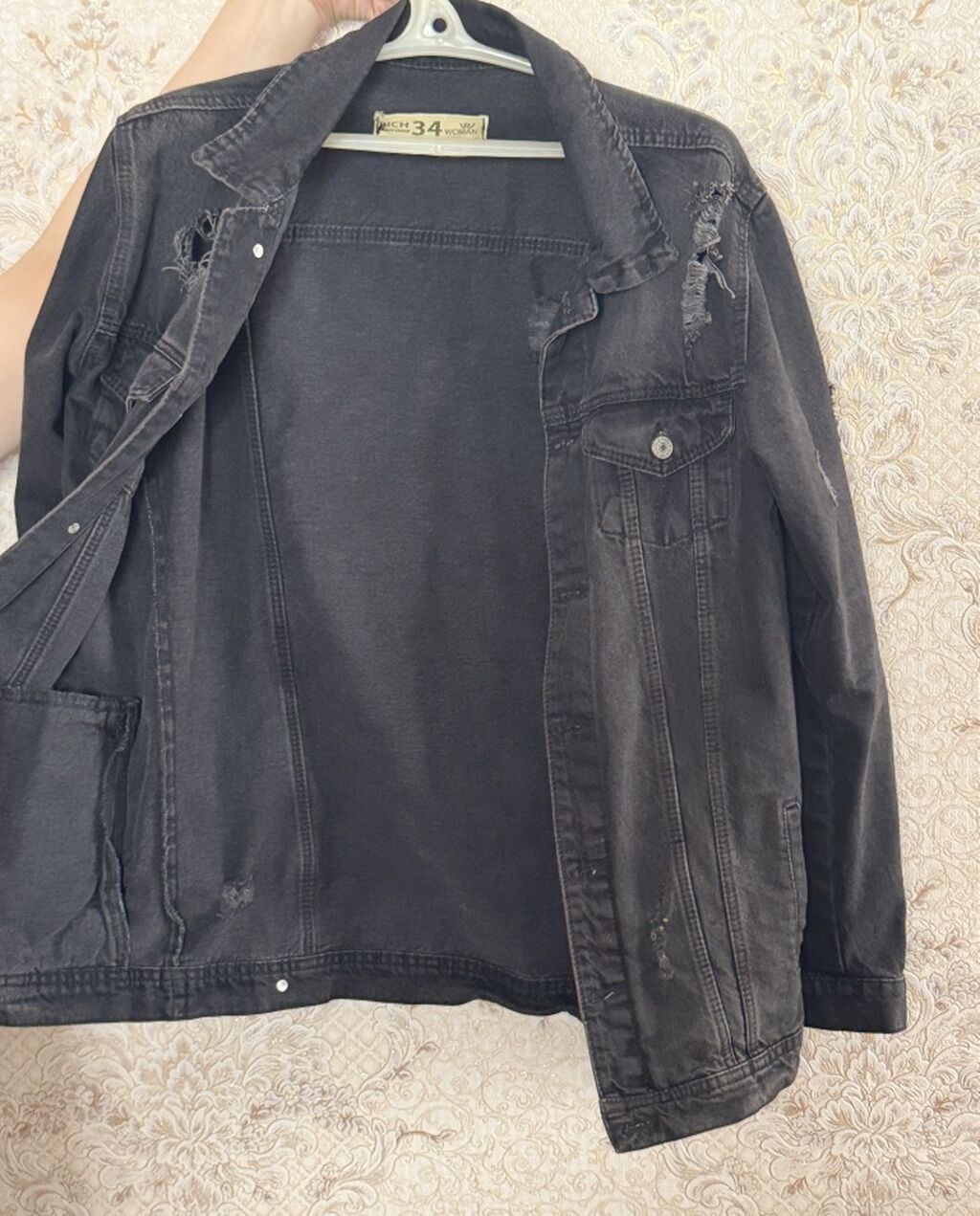 Qara cins pencəklər - Model: klassik denim gödəkcə, düyməli ön hissə — Şəxsi əşyalar, Bakı (2)