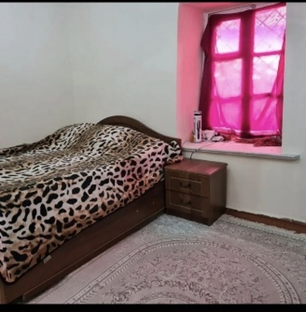 Ayrıca yataq otağı və zal - Yataq otağı: iki nəfərlik çarpayı, paltar — Daşınmaz əmlak, Digah (3)
