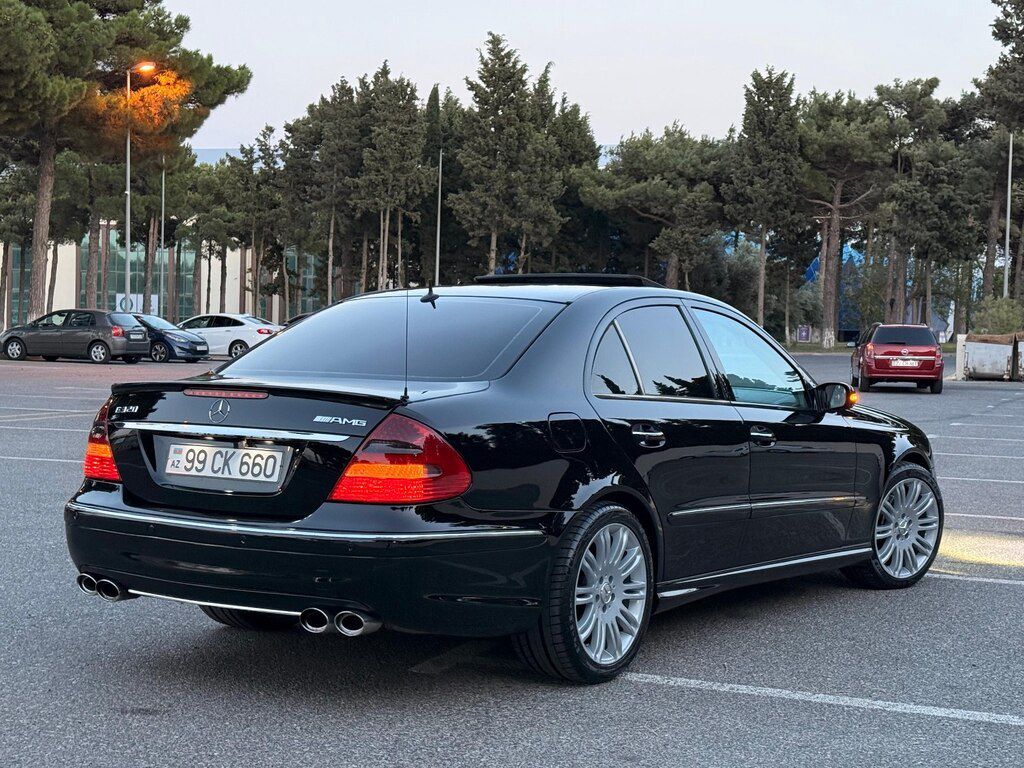 Mercedes E 320, 3.2 L, 2003 il, 243 000 km — Avtomobillər, Sumqayıt (4)