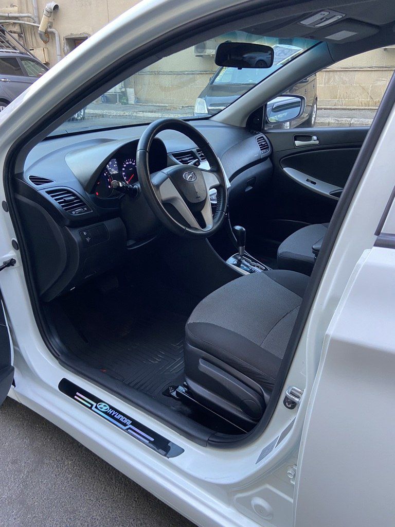 Hyundai Accent, 1.4 L, 2012 il, 314 888 km — Avtomobillər, Bakı (11)
