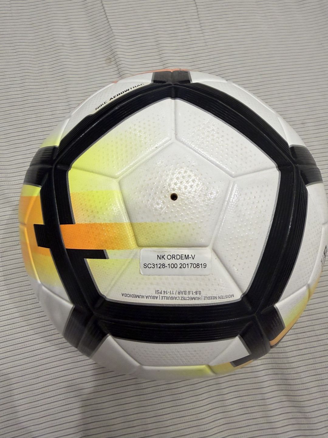 Futbol topu — İdman, hobi, istirahət, Bakı