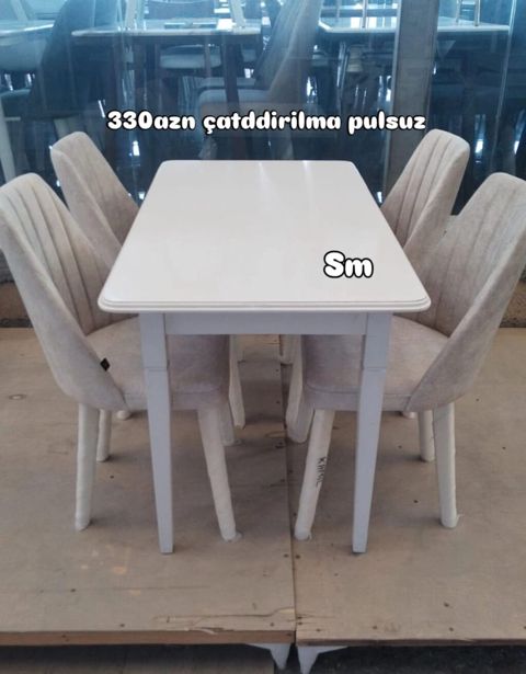 Ağ rəngdə yemək masası və 4 ədəd yumşaq kreslo tipli stul dəsti — Bakı