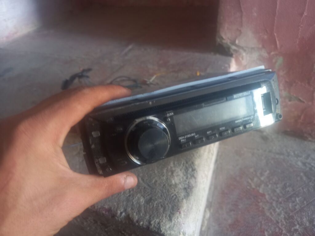 2150 arginal maqintafondu islekdi fles aux disk yeri isleyir — Elektronika, Xırdalan (3)