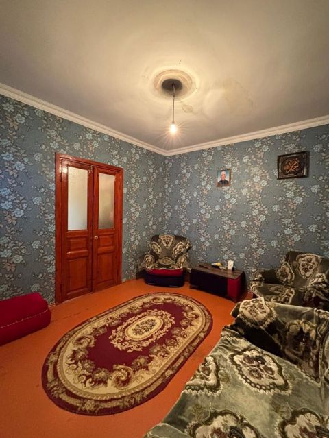 Bakı, 2 otaqlı, Köhnə tikili, m. 28 may, 60 kv. m — Bakı