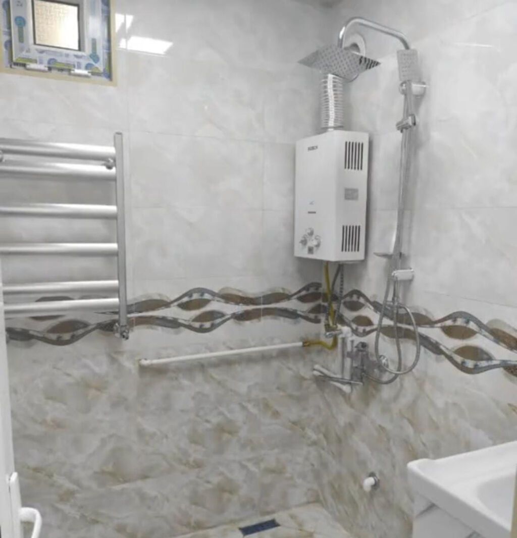 20 yanvar ecemi metrolarina yaxin 2 otaq bina evi 5/3 temirli ewyali — Daşınmaz əmlak, Bakı (8)