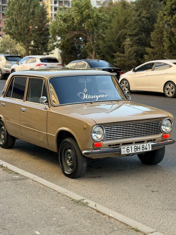 Lada (VAZ) 21011, 1.3 L, 1984 il, 25 786 km — Avtomobillər, Bakı (5)