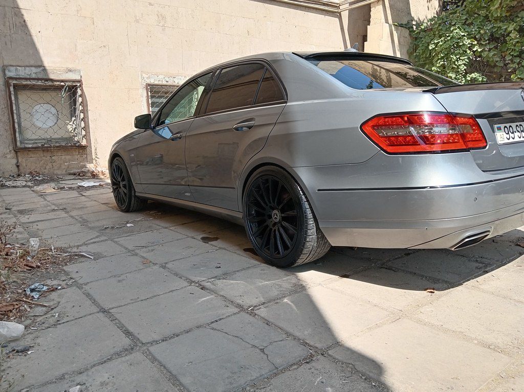 Mercedes E 250, 2.1 L, 2011 il, 336 000 km — Avtomobillər, Bakı (11)