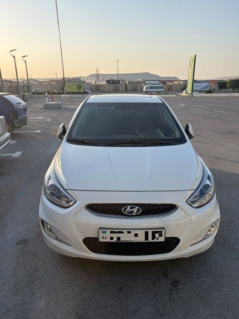 Hyundai Accent, 1.4 L, 2018 il, 100 000 km — Bakı