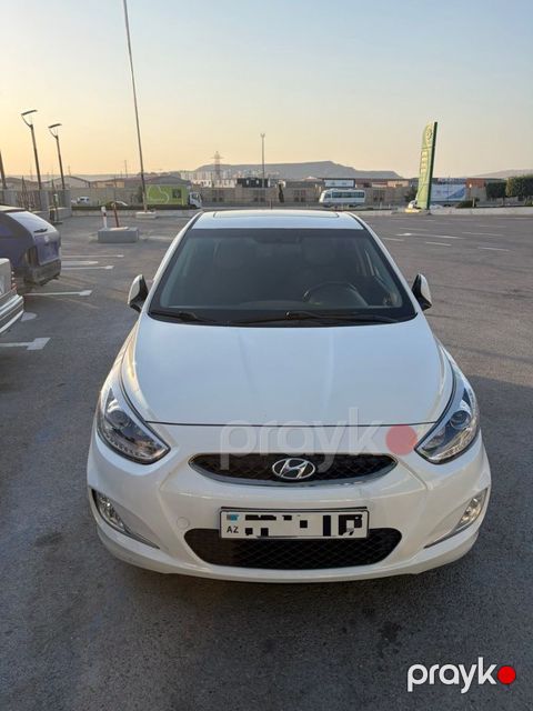 Hyundai Accent, 1.4 L, 2018 il, 100 000 km