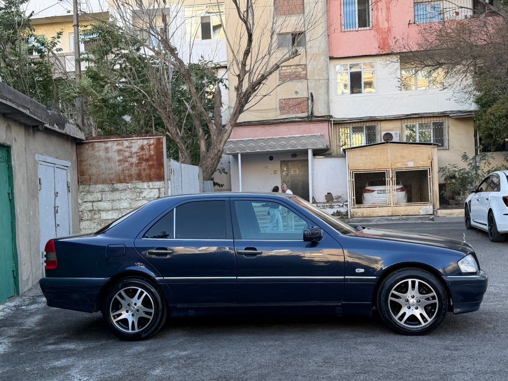Mercedes C 180, 1.8 L, 1997 il, 195 398 km — Avtomobillər, Bakı (4)
