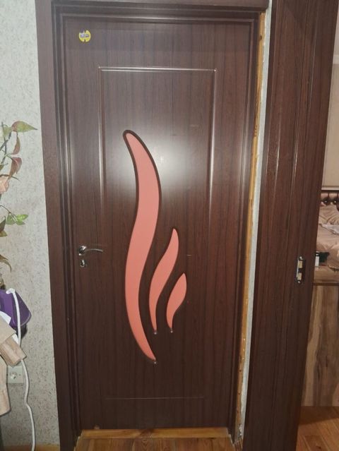 İşlənmiş Otaq qapısı 90x205 sm Zamok ilə, Ünvandan götürmə — Masazır