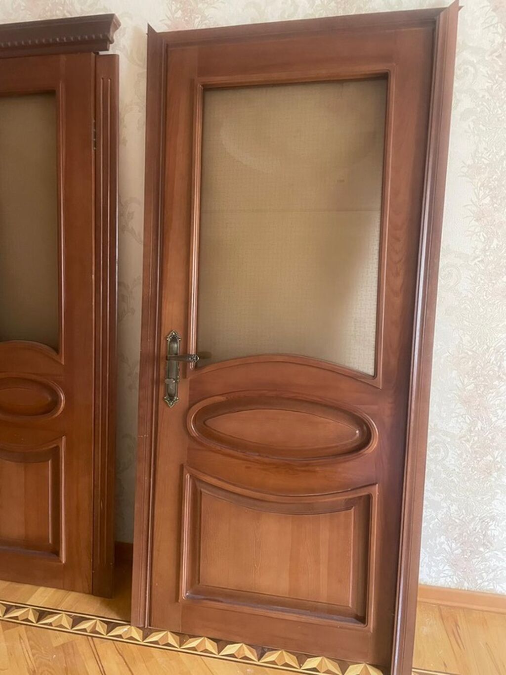 Tək qapılar 400 cüt olanlar 700 əla vəziyyətdərir. Təmiz qoz — Mallar, Bakı (9)