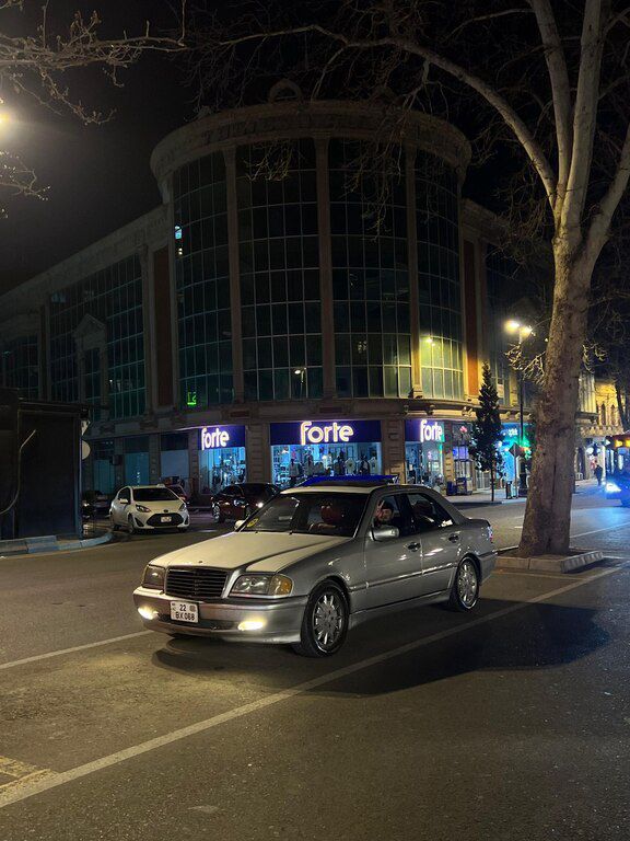 Mercedes C 230, 2.3 L, 1997 il, 360 000 km — Avtomobillər, Gəncə (8)