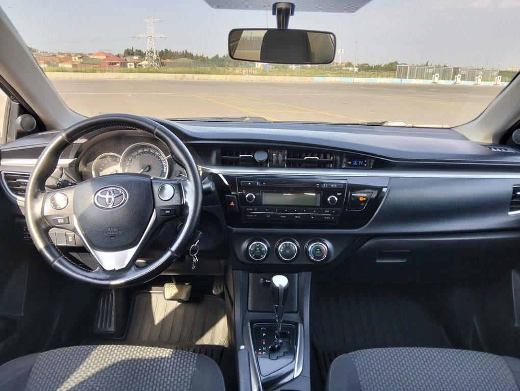 Toyota Corolla, 1.6 L, 2014 il, 400 000 km — Avtomobillər, Bakı (9)