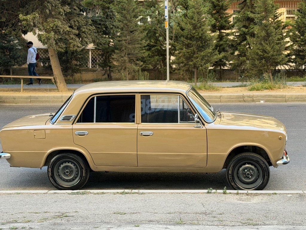 Lada (VAZ) 21011, 1.3 L, 1984 il, 25 786 km — Avtomobillər, Bakı (6)