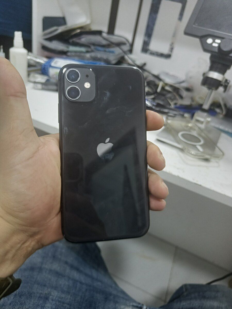 Apple iPhone 11 Black 128GB/4GB — Smartfonlar, Bakı (3)