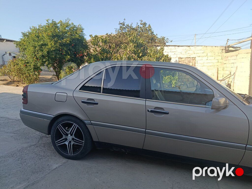 Mercedes C 220, 2.2 L, 1995 il, 420 000 km — Avtomobillər, Bakı (9)