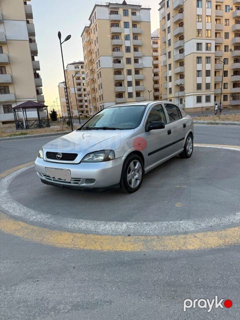 Opel Astra, 1.8 L, 2000 il, 460 000 km