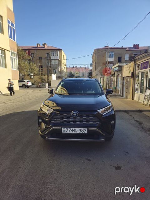 Toyota RAV4, 2.5 L, 1.6 kWh, 2021 il, 128 000 km