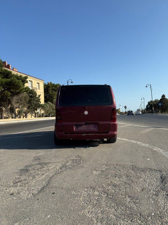 Mercedes Vito 110 CDI, 2.1 L, 2001 il, 300 000 km — Avtomobillər, Bakı (4)