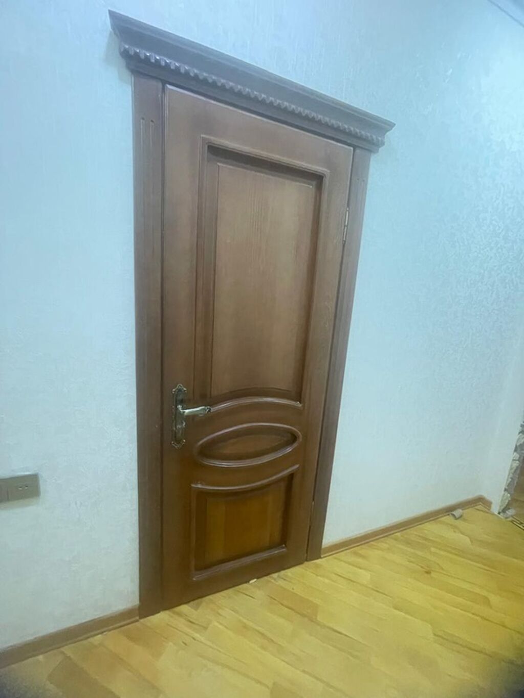 Tək qapılar 400 cüt olanlar 700 əla vəziyyətdərir. Təmiz qoz — Mallar, Bakı (8)