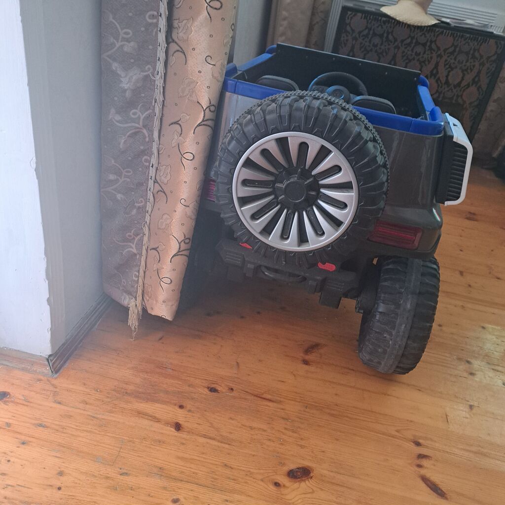 Uşaq üçün elektrikli miniatür jeep tipli maşın - Brend üslubu — Mallar, Bakı (6)