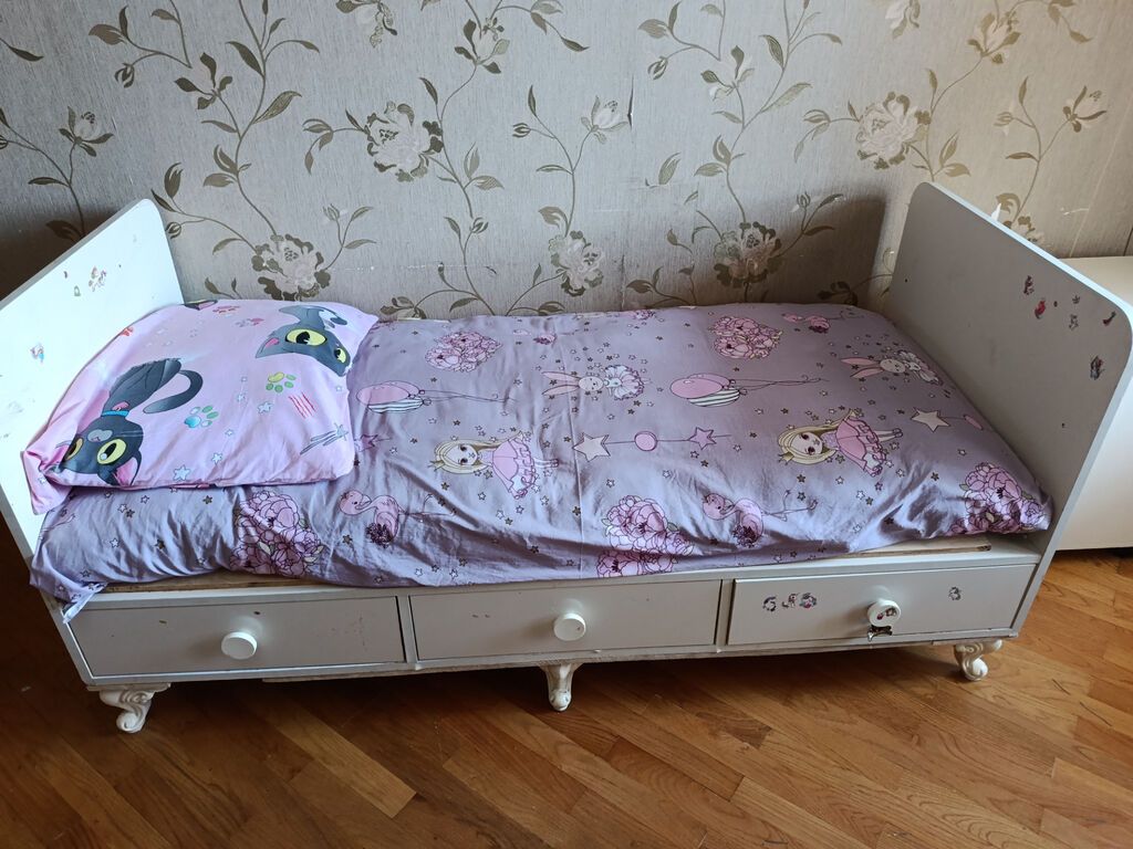 Oğlan və qız üçün, İşlənmiş, Çarpayı, Bazasız, Matrassız, Siyirməli — Mebel, Bakı (2)