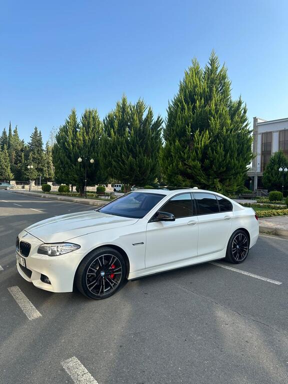BMW 528, 2.0 L, 2014 il, 230 000 km — Avtomobillər, Bakı (11)