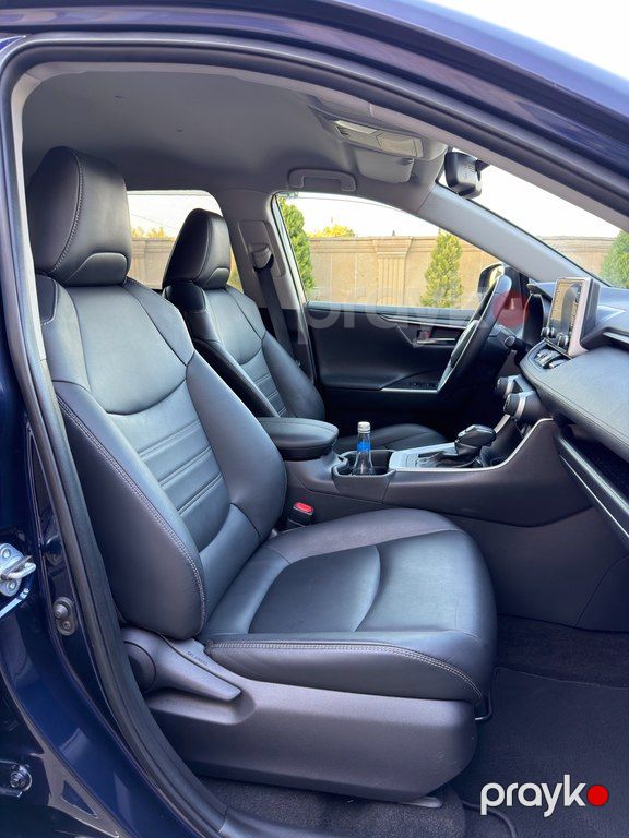 Toyota RAV4, 2.0 L, 2019 il, 135 000 km — Avtomobillər, Bakı (9)
