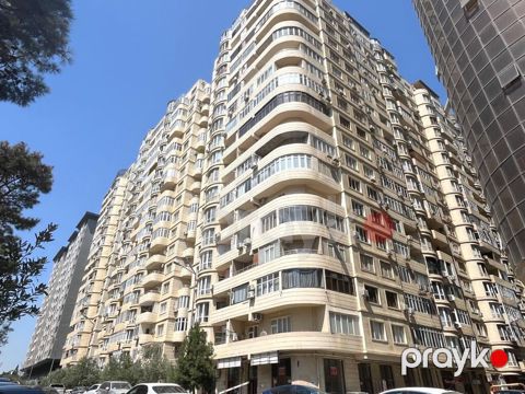 8 noyabr metrosu ilə üzbə-üz azər-ross mtk-da 2 otaqlı mənzil