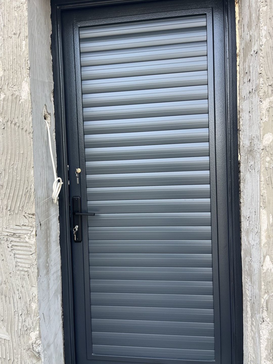 Jalüz qapı — Təmir və inşaat, Bakı (7)