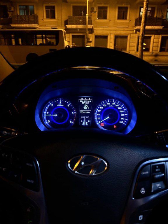 Hyundai Grandeur, 2.2 L, 2016 il, 210 000 km — Avtomobillər, Bakı (3)