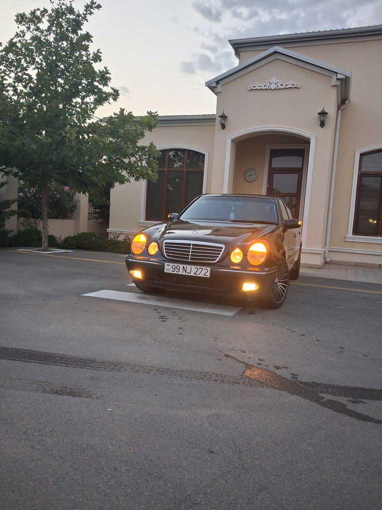 Mercedes E 200, 2.0 L, 2000 il, 350 000 km — Avtomobillər, Bakı (2)