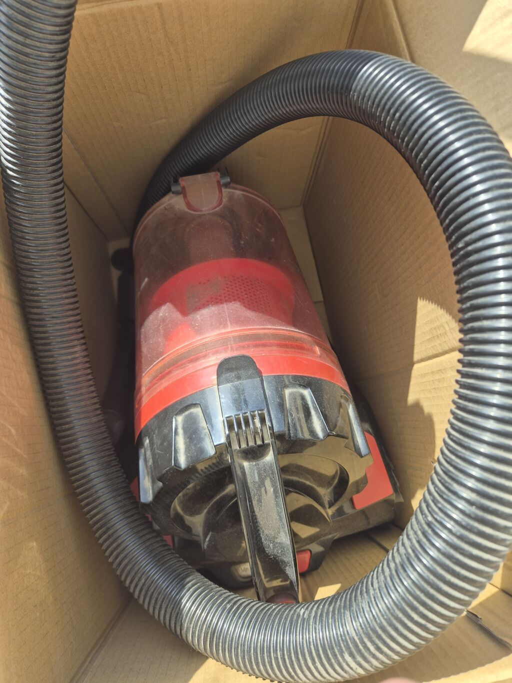 Hofman HF-1036 tozsoran - Tip: Siklon texnologiyalı, torbasız — Elektronika, Bakı