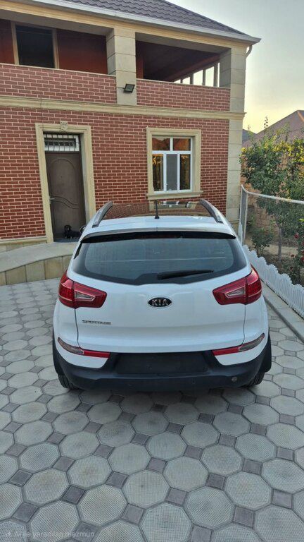 Kia Sportage, 2.0 L, 2011 il, 200 000 km — Avtomobillər, Sumqayıt (2)