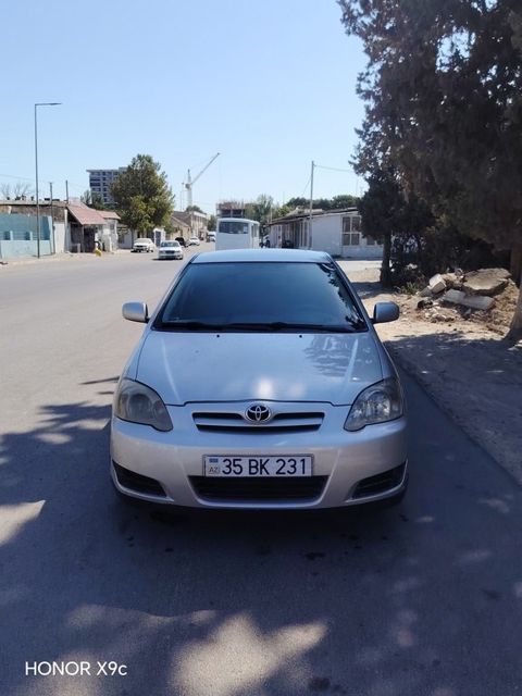 Toyota Corolla, 1.4 L, 2005 il, 350 525 km — Bakı