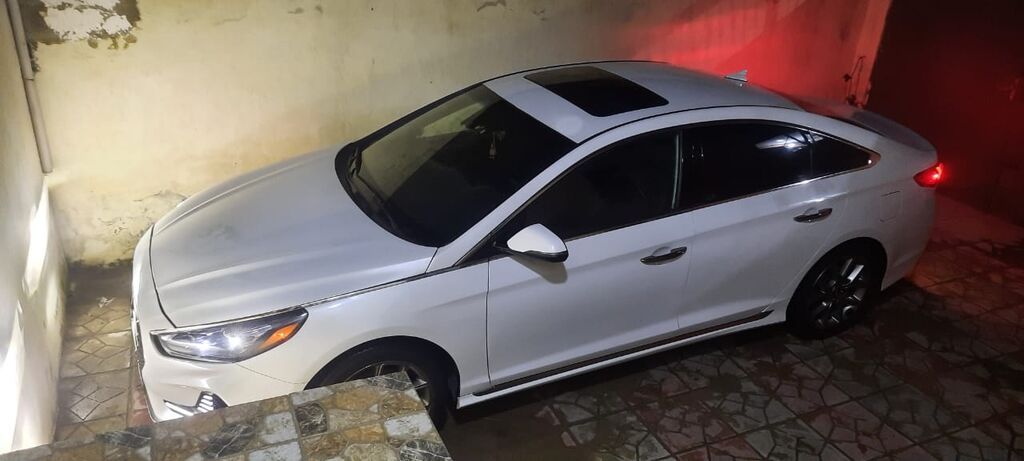Hyundai Sonata – ağ rəngli, sedan kuzovlu. Şık və aerodinamik dizayn — Avto, Bakı (3)