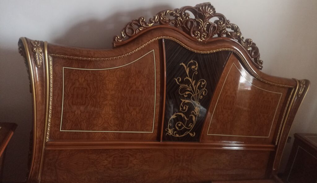 Yataq otağı dəsti – klassik barok üslubunda, zəngin oyma və qızılı — Mebel, Bakı