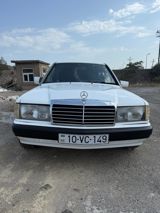 Mercedes 190, 2.0 L, 1991 il, 300 000 km — Ruslan