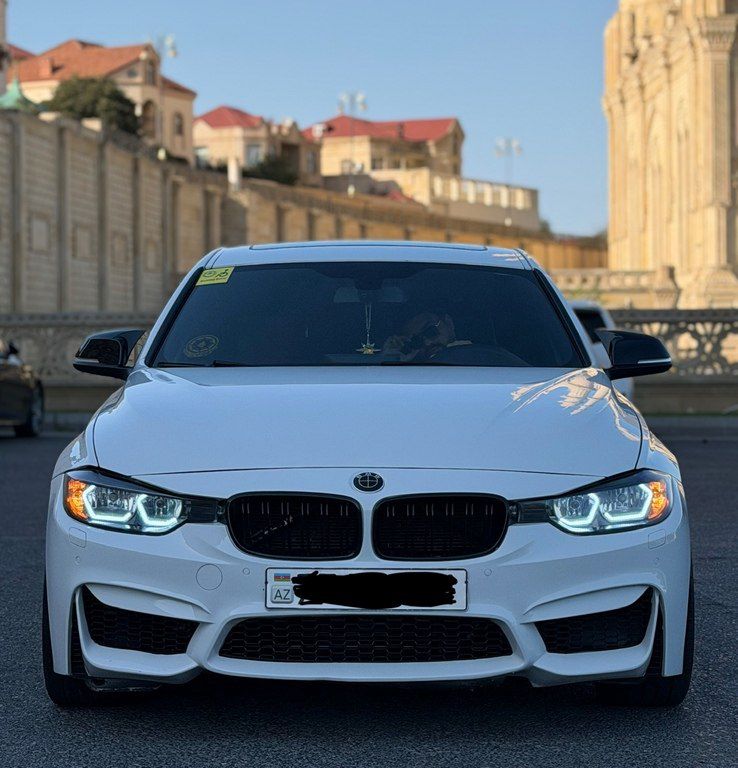 BMW 330, 2.0 L, 2017 il, 123 154 km — Avtomobillər, Bakı (9)