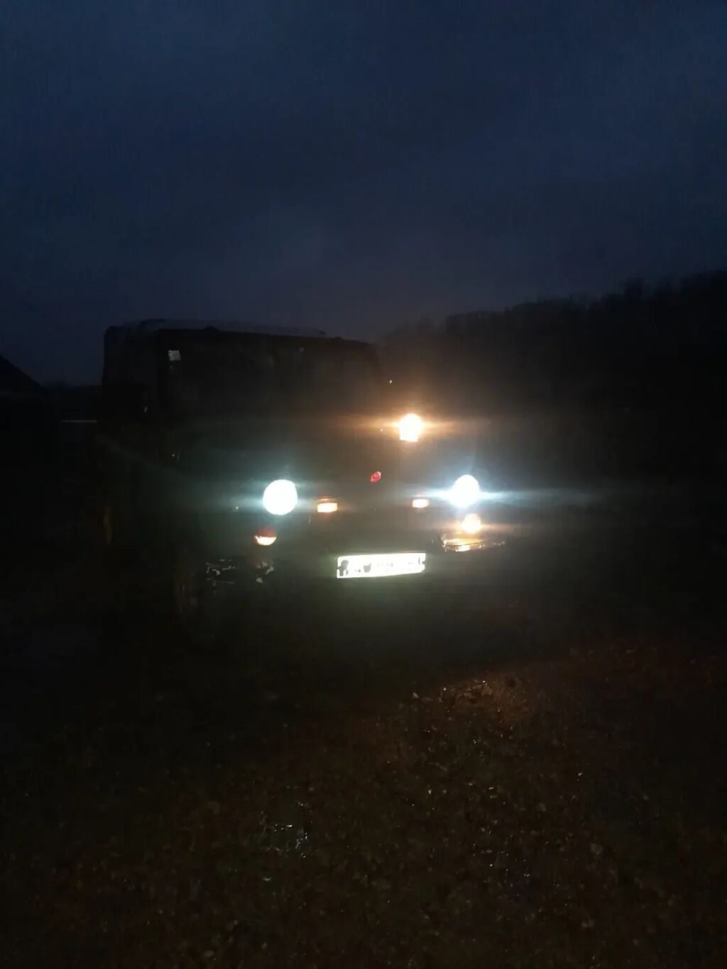 UAZ 469 of-roader, yaşıl rəng, yumşaq tavanlı (tentli) kuzov — Avtomobillər, Lənkəran