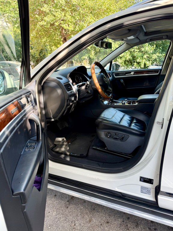 Volkswagen Touareg, 3.6 L, 2010 il, 160 000 km — Avtomobillər, Bakı (9)