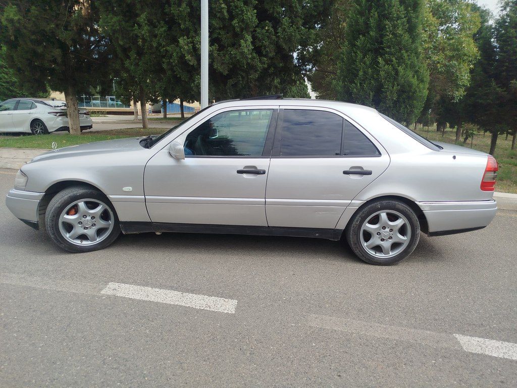 Mercedes C 220, 2.2 L, 1996 il, 222 222 km — Avtomobillər, Gəncə (4)