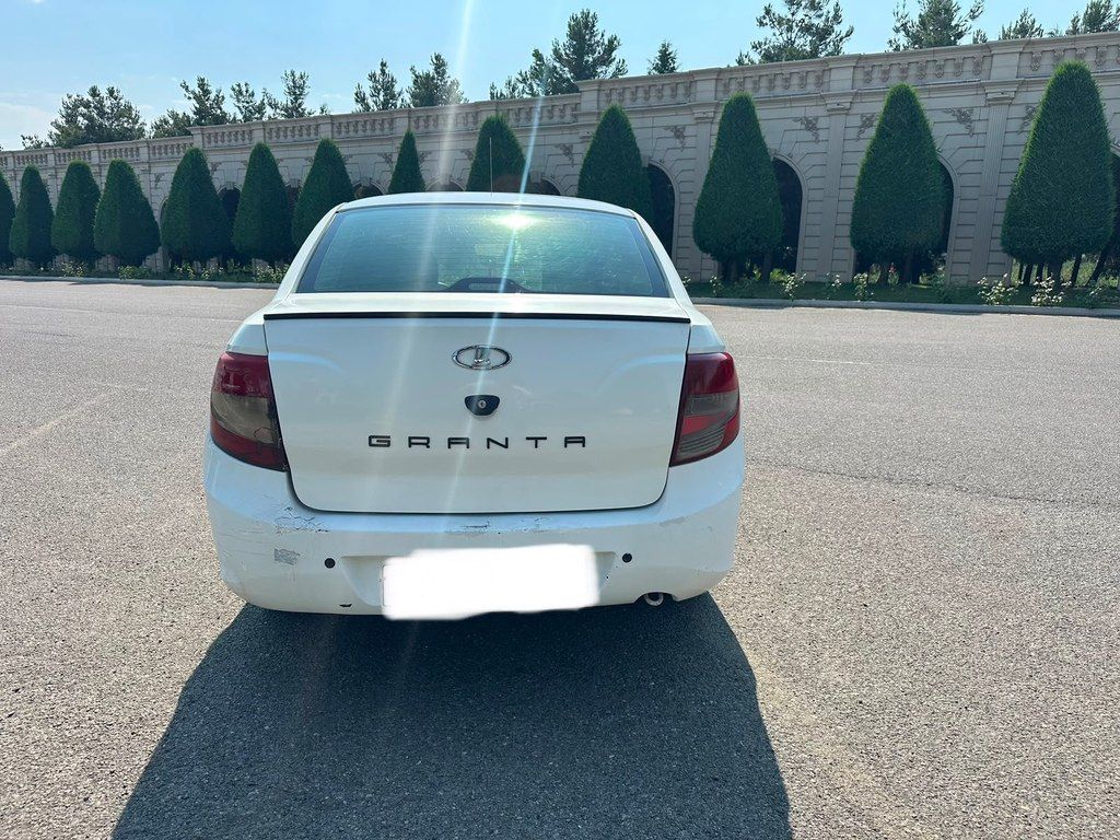 Lada (VAZ) Granta, 1.6 L, 2013 il, 284 563 km — Avtomobillər, Gəncə (3)